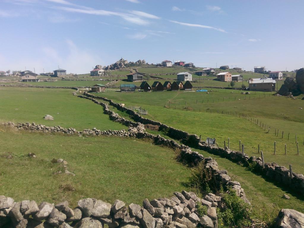 Birlik Yaylakent Caykara Bagian luar foto